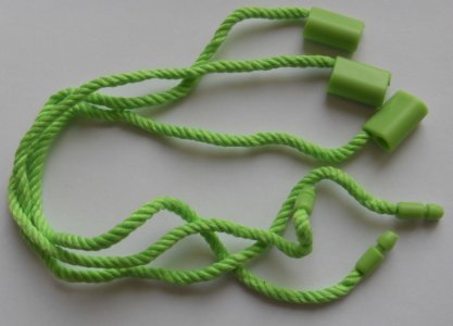 Dây treo nhãn logo đầu vuông
